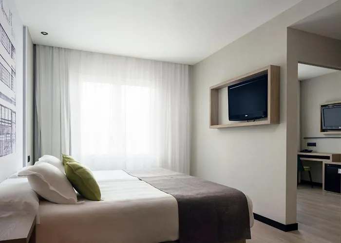 Szálloda Sercotel Parque 3*