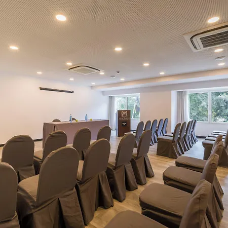 Sercotel Parque 3*